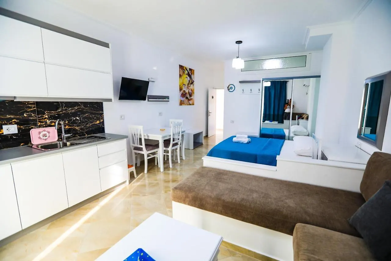 Vila Enxhi Ksamil Penzion