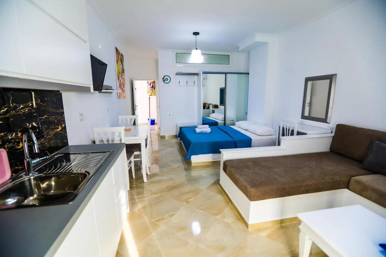 Vila Enxhi Ksamil Penzion