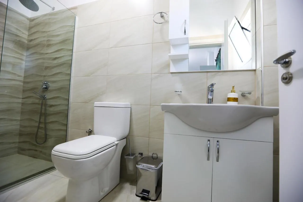 Vila Enxhi Ksamil Penzion